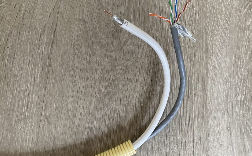 coax-en-utp-kabel-door-1-buis